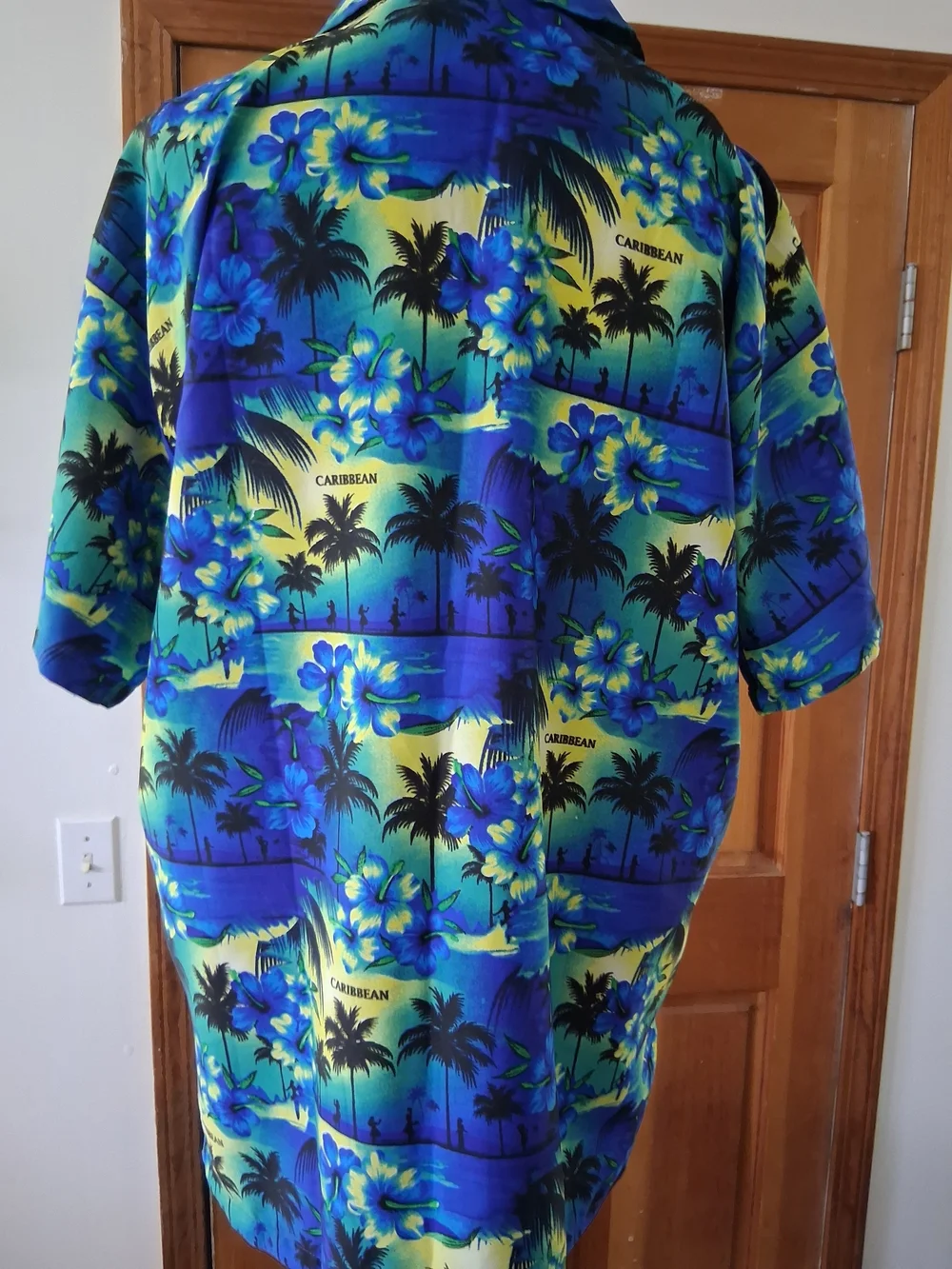 Caribbean Blue, Yellow and Green Tropical Print Short-Sleeve Shirt